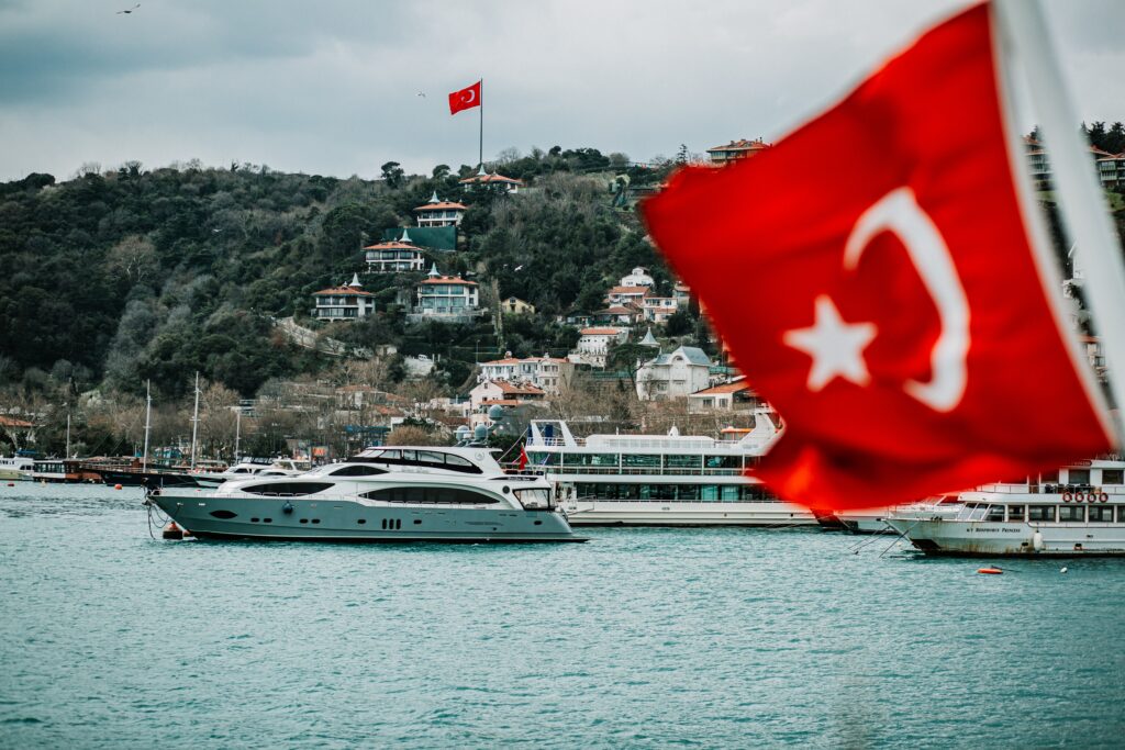 boat tour in istanbul