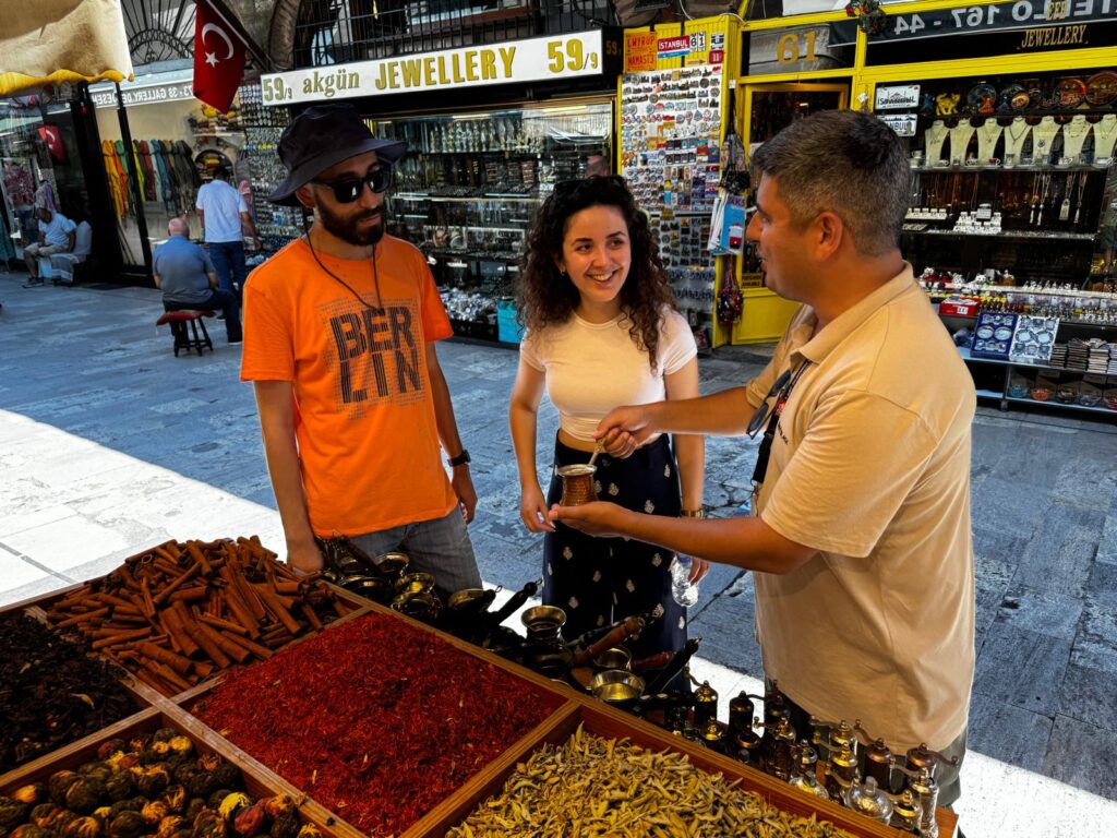 How to Bargain in Istanbul