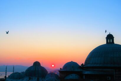 Thumbnail for How to Take a Turkish Bath in Istanbul: The Best Hammam Guide